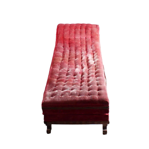 Antoinette Chaise Lounge