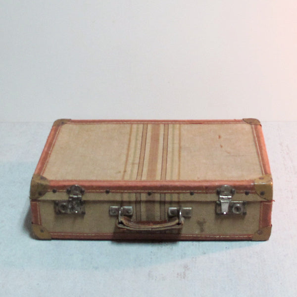 Beddoes Suitcase