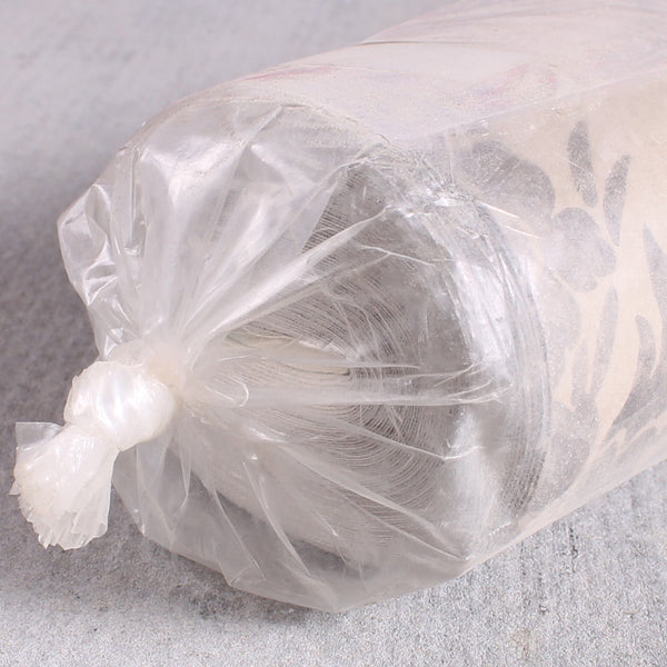 Wallpaper 5 Gray Damask