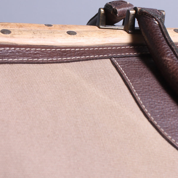 Duffle Bag Bannister