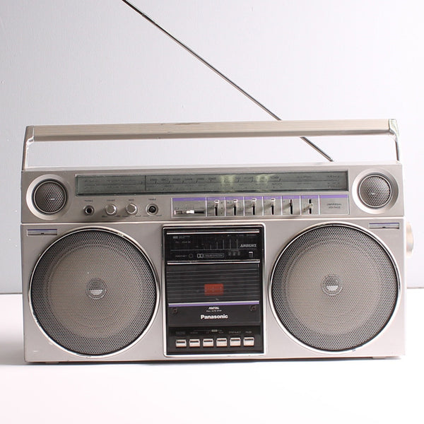Boombox Silver
