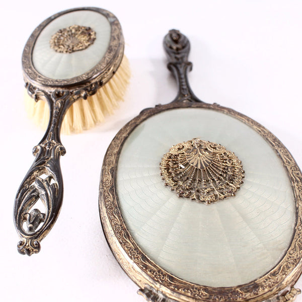 Brush & Mirror Set Arielle