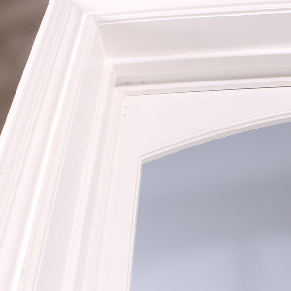 Window 07 (46w x 97h)