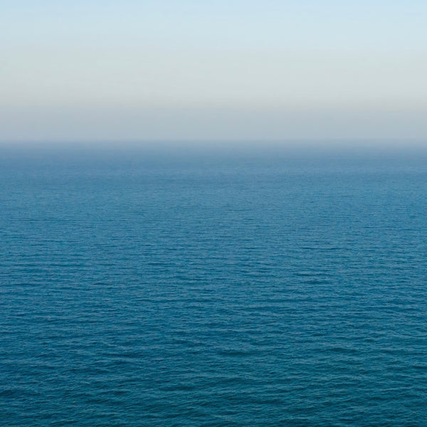 Sea and sky backdrop