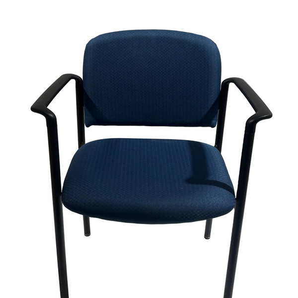 Uma Chair