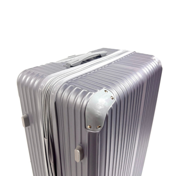 Brad Suitcase