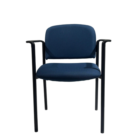 Uma Chair