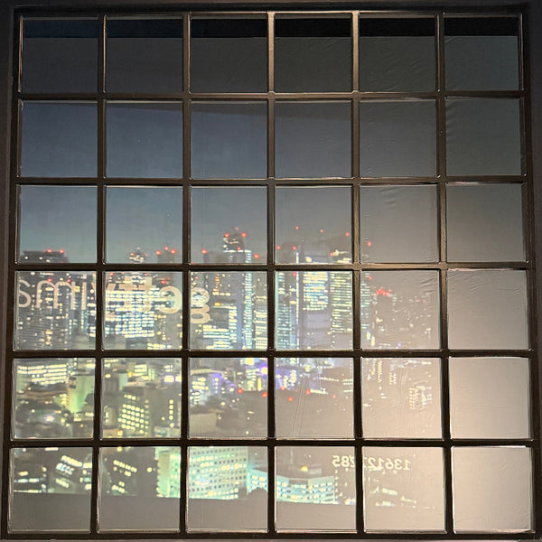Window 09