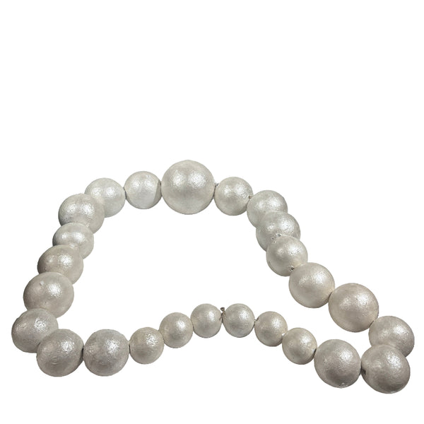 Oversized Pearl Necklace