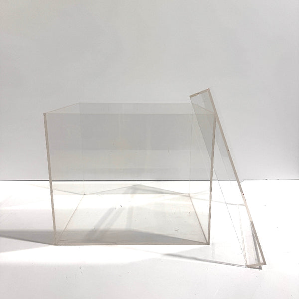 Plexi Box with Lid 16 x 16 x 19