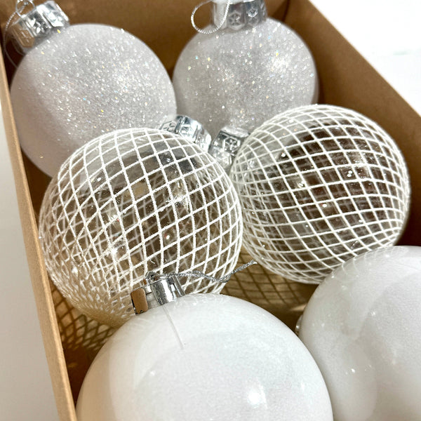 Ornaments Silver & White Sparkle