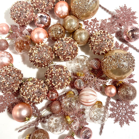 Ornament Set Light Pink