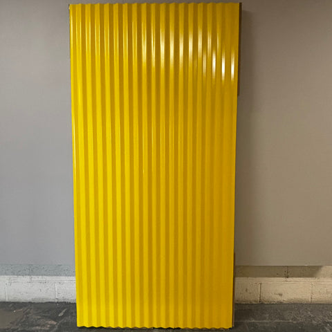 Curved Wavy Wall 8 x 4