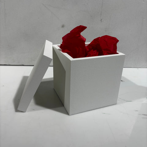 Box with lid 7 x 7 x 7