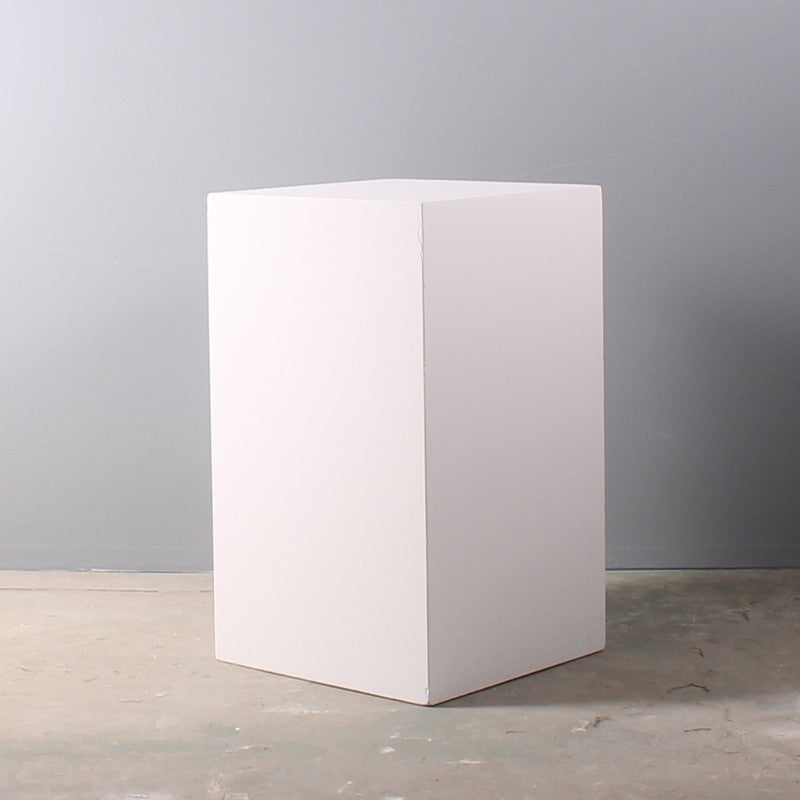 Box 24 x 18 x 18 | Tip Top Props