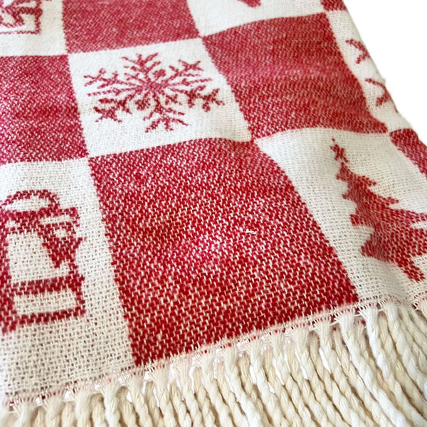 Red Snowflake Blanket