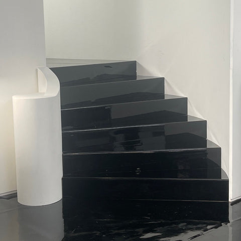 Stairs curved  - 7 tread 48h x 60w