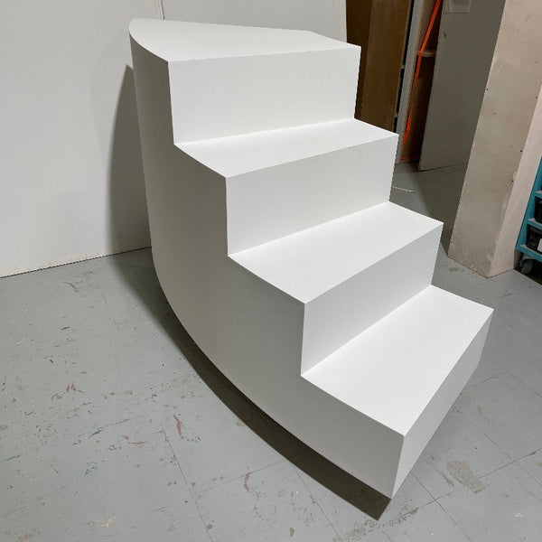 Stairs curved left - 4 tread 36h x 26w