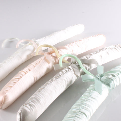 Hangers Silk Pastels