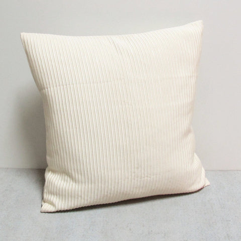 Cream 20 x 20 Silk Lined Pillow