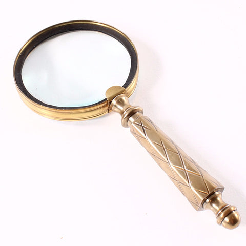 Magnifying Glass Paravel