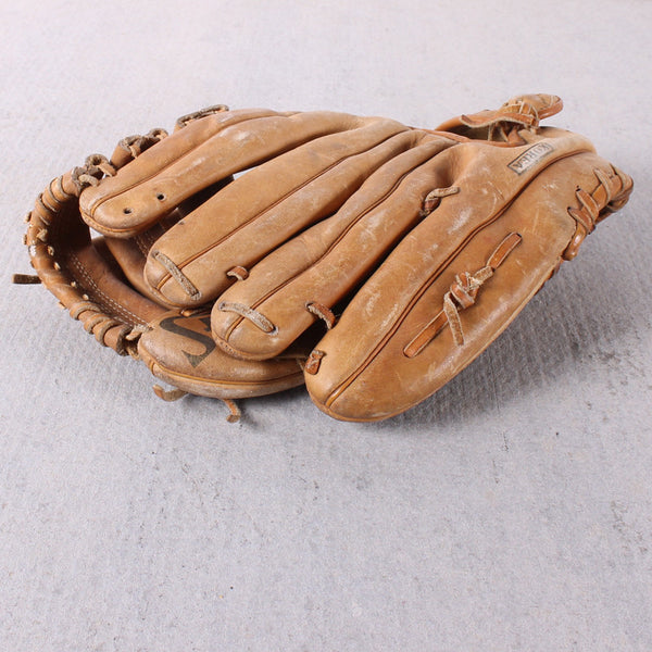 Baseball Glove Pentucket