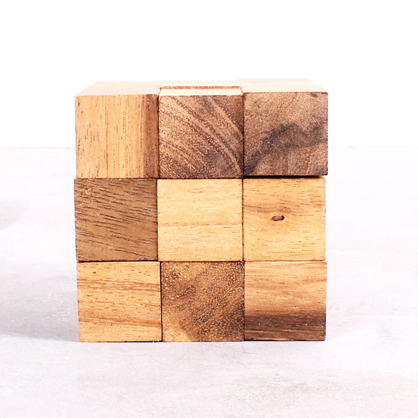 Wooden Puzzle Serpent Cube