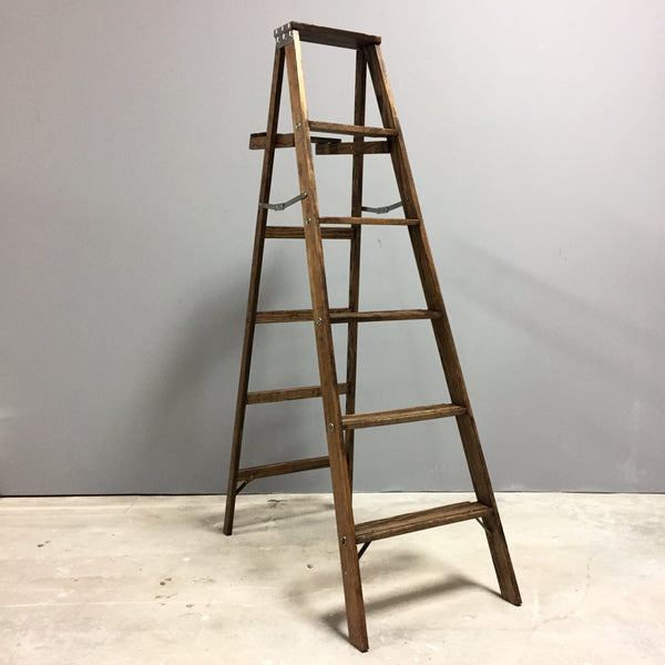 Step Ladder Walnut 6ft