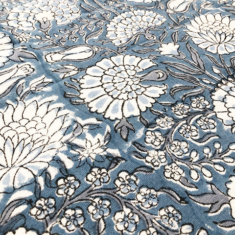 Table Cloth Flower 88 x 106