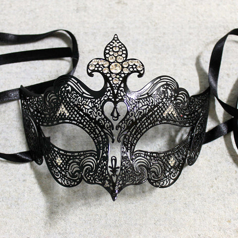 Mask Ursula